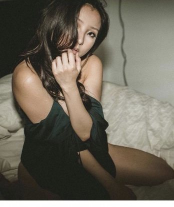 Проститутка Эмилия